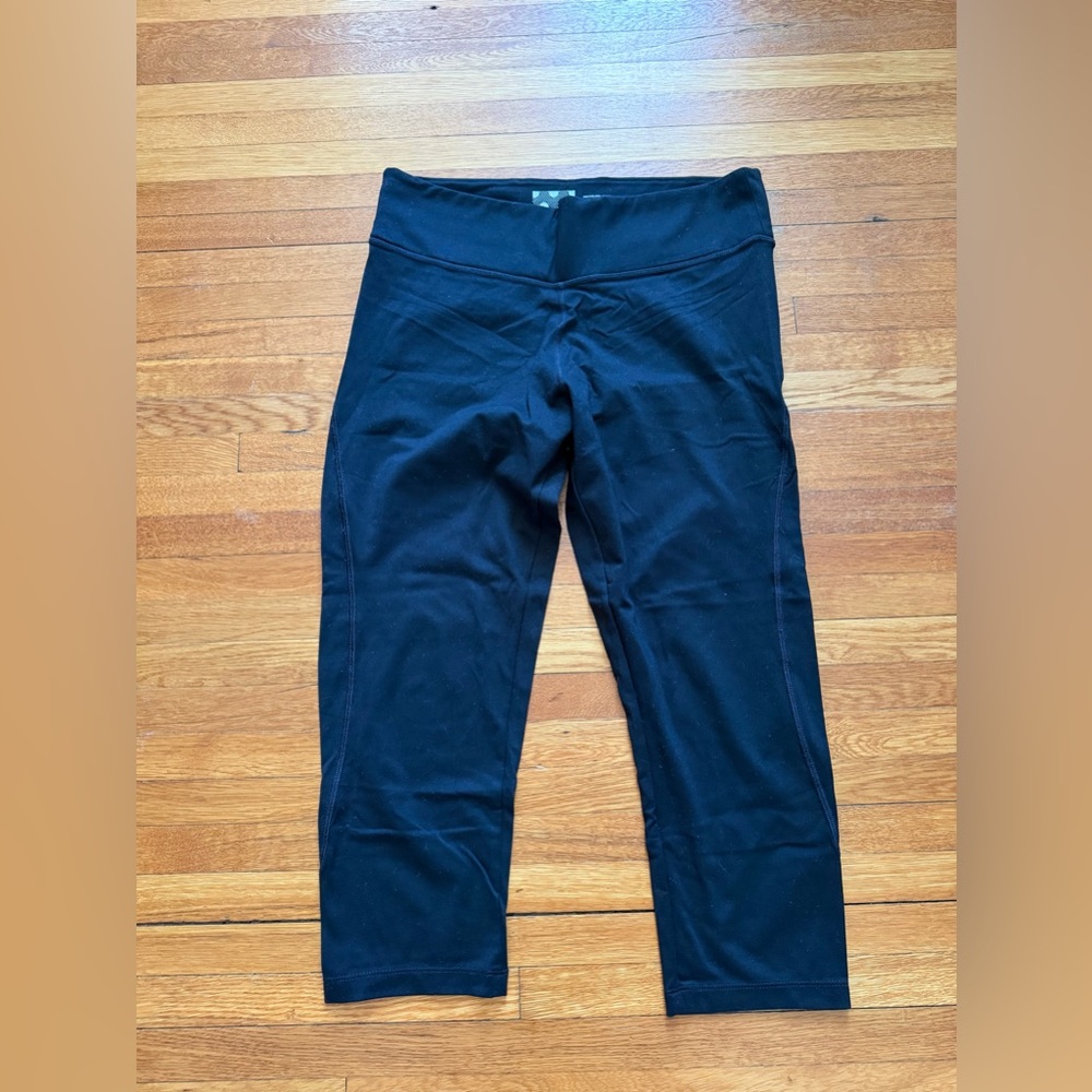 PINK by VICTORIAS SECRET black leggings